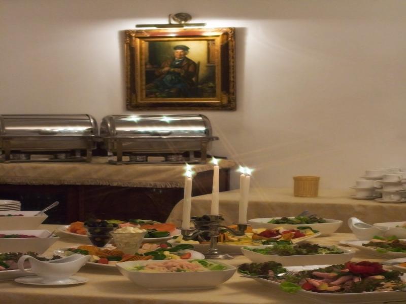 St.Olav Hotel Tallinn Restoran gambar
